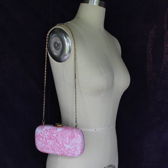 rare Lilly Pulitzer Jubilee clutch purse pill box Lucite enamel Pink toile - Picture 3 of 9